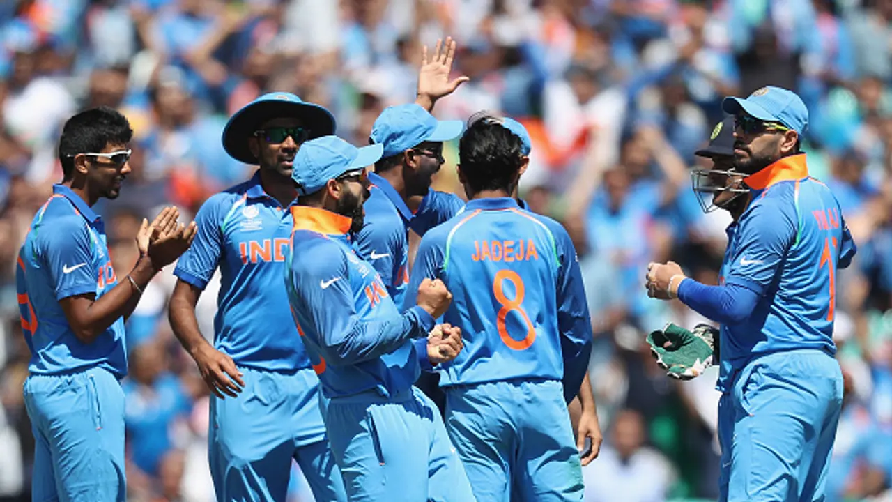 Watch Jasprit Bumrah, Ravindra Jadeja, Prithvi Shaw imitate other Indian bowlers