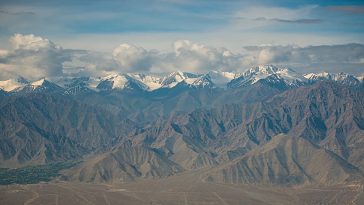 പരിസ്ഥിതി ലോല മേഖലയിലെ സർക്കാർ ഭൂമിയിൽ അനധികൃതമായി ക്ഷേത്രം നിർമ്മിച്ച് സ്വയം പ്രഖ്യാപിത ആൾദൈവം 