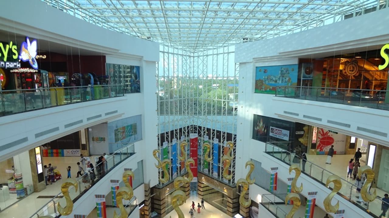 ಕೊರೋನಾ ವೈರಸ್: ಶಾಪಿಂಗ್ ಮಾಲ್ಗೆ ಹೋಗೋ ಮುನ್ನ ಇರಲಿ ಎಚ್ಚರ! ಕೊರೋನಾ ವೈರಸ್: ಶಾಪಿಂಗ್ ಮಾಲ್ಗೆ ಹೋಗೋ ಮುನ್ನ ಇರಲಿ ಎಚ್ಚರ!