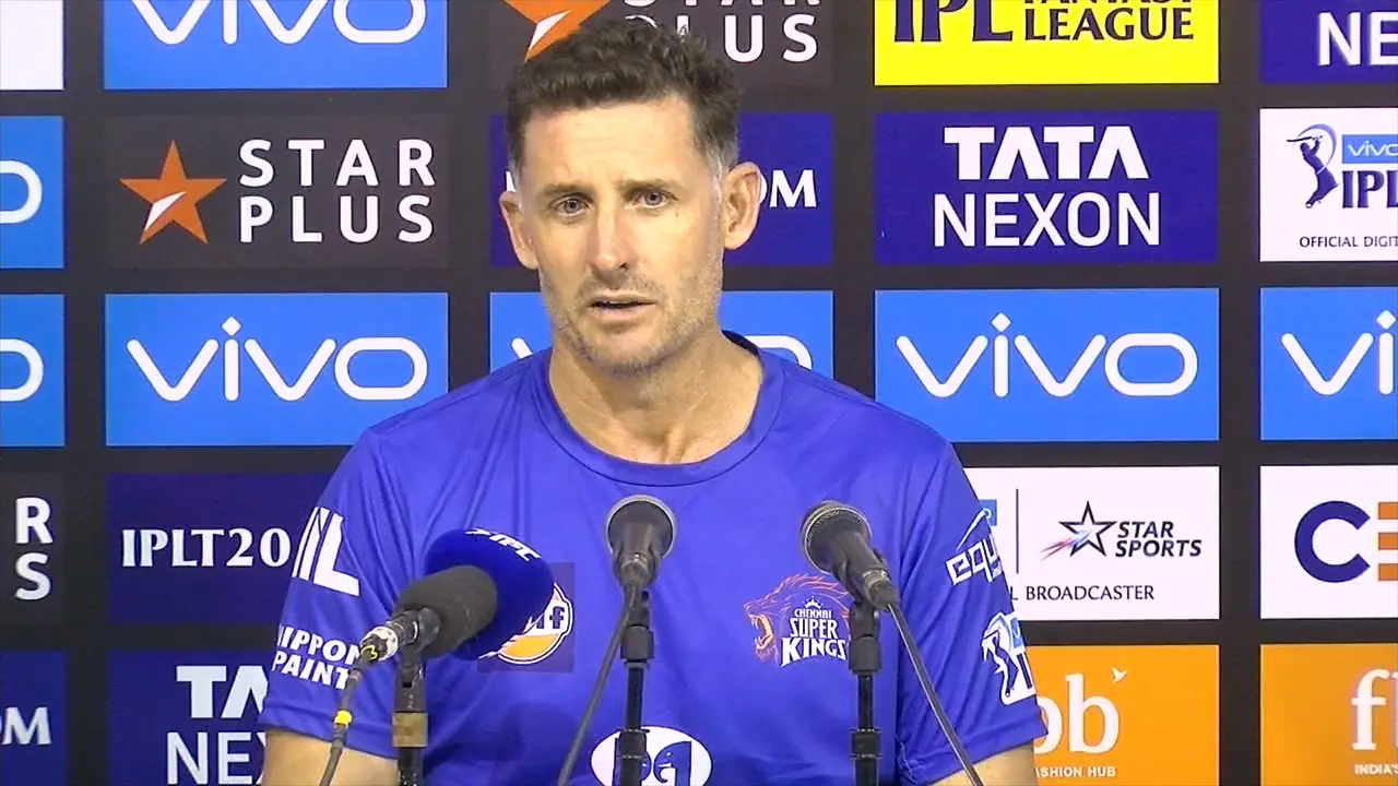 சிஎஸ்கே அணியின் அடுத்த கேப்டனாக யாரை நியமிக்கலாம்..? மைக் ஹசி கருத்து 