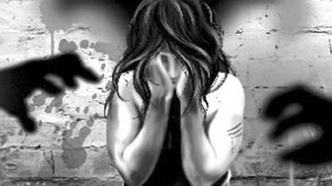 భరత్ అనే నేను లో ఛాన్స్ అడిగితే... బట్టలు విప్పి చూపించమన్నాడు భరత్ అనే నేను లో ఛాన్స్ అడిగితే... బట్టలు విప్పి చూపించమన్నాడు