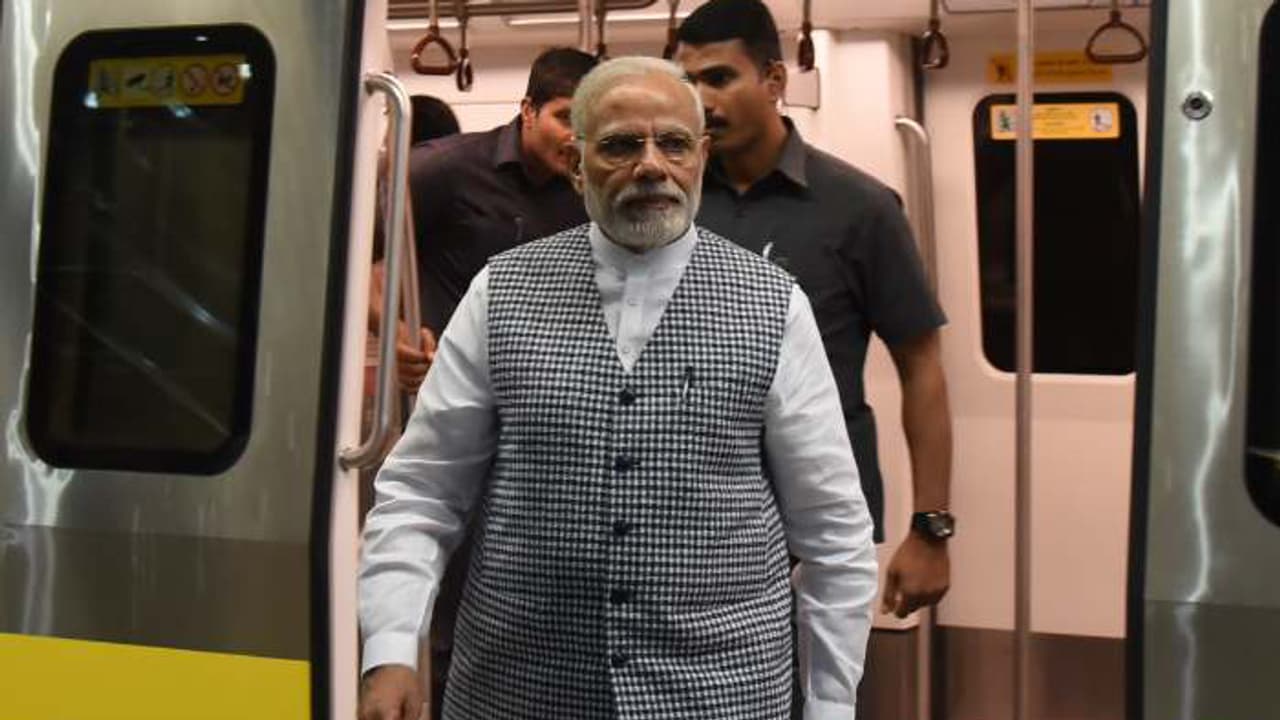 ನರೇಂದ್ರ ಮೋದಿ ಹತ್ಯೆಗೆ 9 ವರ್ಷದಲ್ಲಿ 8 ಬಾರಿ ಸಂಚು ನರೇಂದ್ರ ಮೋದಿ ಹತ್ಯೆಗೆ 9 ವರ್ಷದಲ್ಲಿ 8 ಬಾರಿ ಸಂಚು