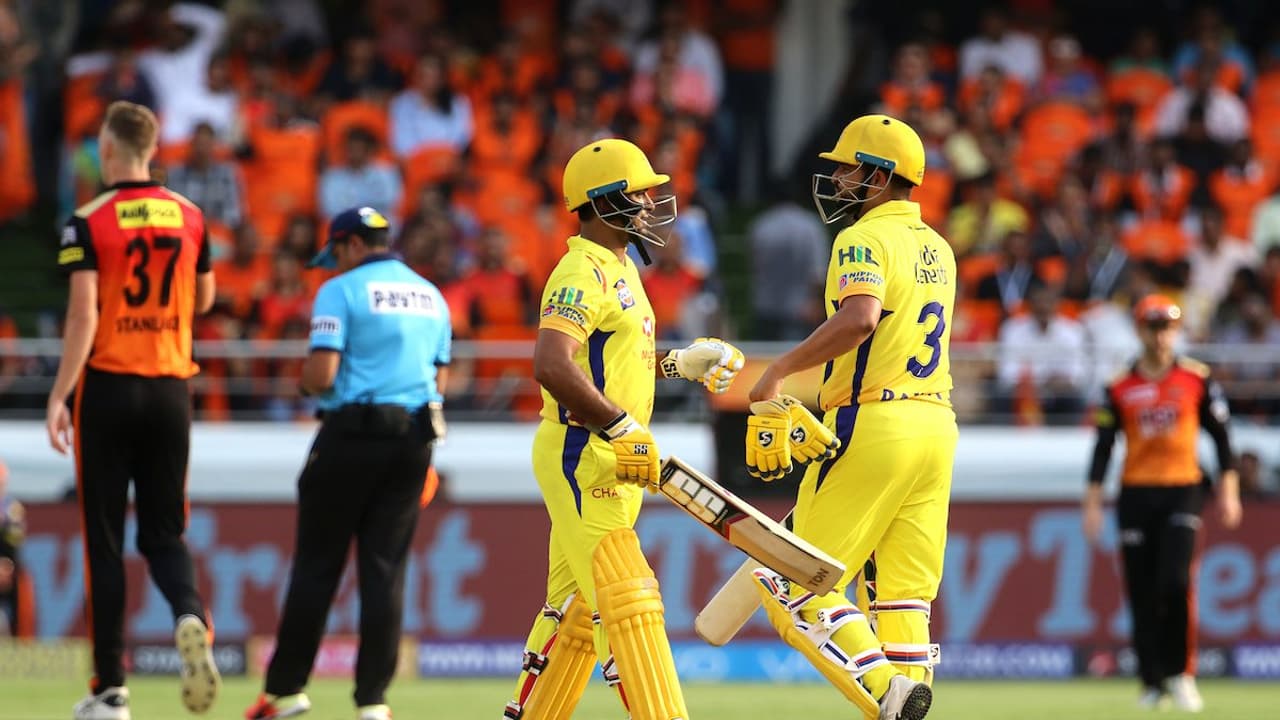 ಸನ್'ರೈಸರ್ಸ್'ಗೆ ಕಠಿಣ ಸವಾಲು ನೀಡಿದ ಚೆನ್ನೈ ಸನ್'ರೈಸರ್ಸ್'ಗೆ ಕಠಿಣ ಸವಾಲು ನೀಡಿದ ಚೆನ್ನೈ