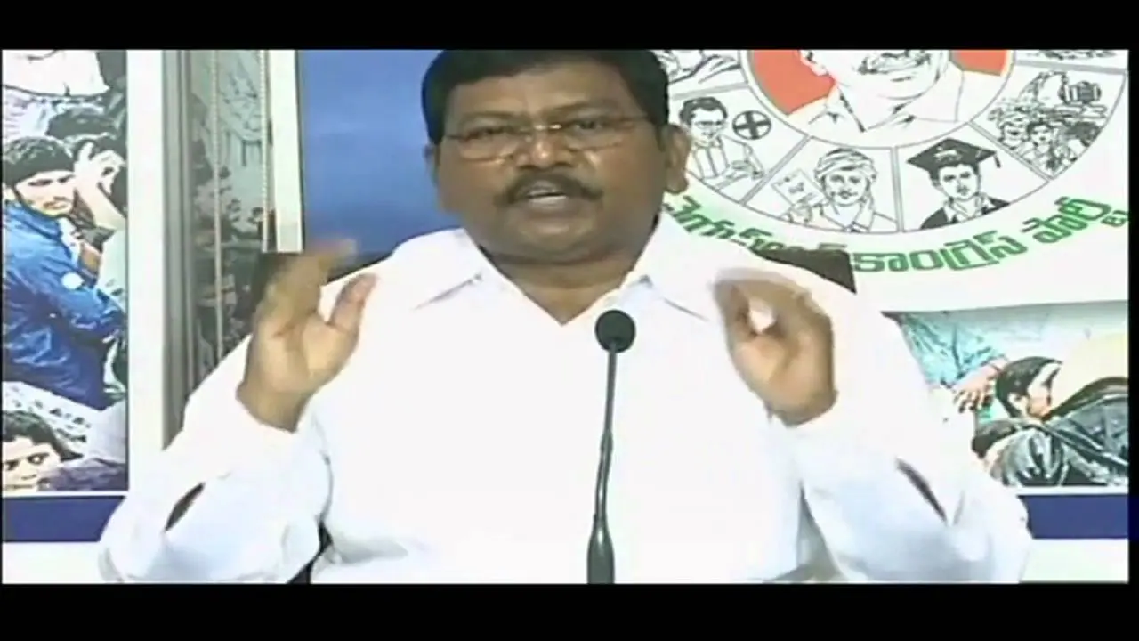 టీడీపీలో చేరితే రూ.30 కోట్లు, మంత్రిపదవి ఇస్తామన్నారు.. ఉపముఖ్యమంత్రి రాజన్నదొర సంచలనం.. టీడీపీలో చేరితే రూ.30 కోట్లు, మంత్రిపదవి ఇస్తామన్నారు.. ఉపముఖ్యమంత్రి రాజన్నదొర సంచలనం..