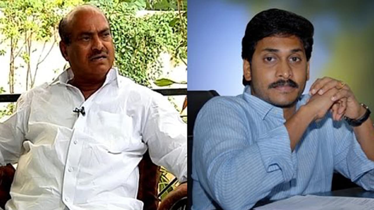 చంద్రబాబుపై కసి ఉంటే ముక్కలుగా నరికి చంపేయ్: జగన్ పై జేసీ సంచలనం