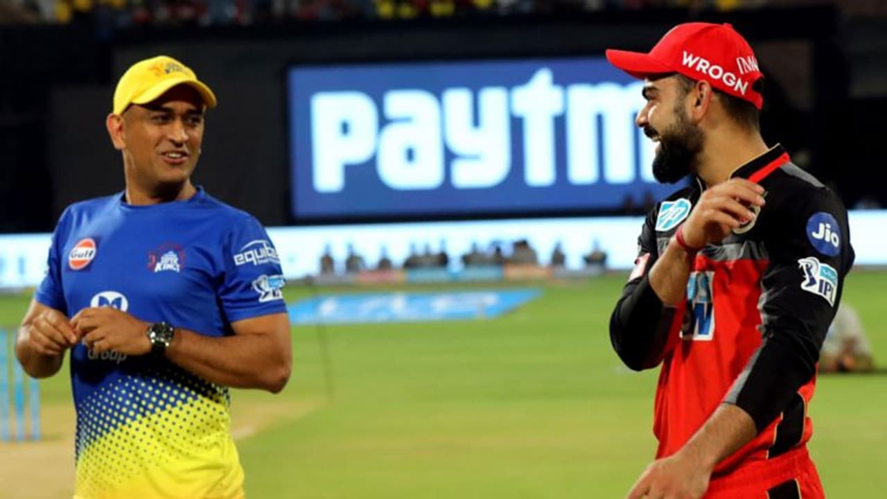 கோலி தோனியை ஓபனிங் ஆட வச்சு நான் வேடிக்கை பார்ப்பேன் ஆரிசிபி வீராங்கனை எலைஸ் பெர்ரி நச் பதில்! கோலி தோனியை ஓபனிங் ஆட வச்சு நான் வேடிக்கை பார்ப்பேன் ஆரிசிபி வீராங்கனை எலைஸ் பெர்ரி நச் பதில்!