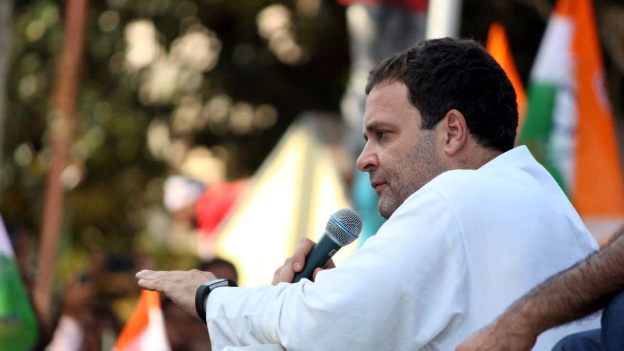 ರಾಜ್ಯದಲ್ಲಿ ಸಂಪುಟ ಸರ್ಕಸ್: ರಾಹುಲ್ ಇಸ್ ನಾಟ್ ಸೀರಿಯಸ್ ರಾಜ್ಯದಲ್ಲಿ ಸಂಪುಟ ಸರ್ಕಸ್: ರಾಹುಲ್ ಇಸ್ ನಾಟ್ ಸೀರಿಯಸ್