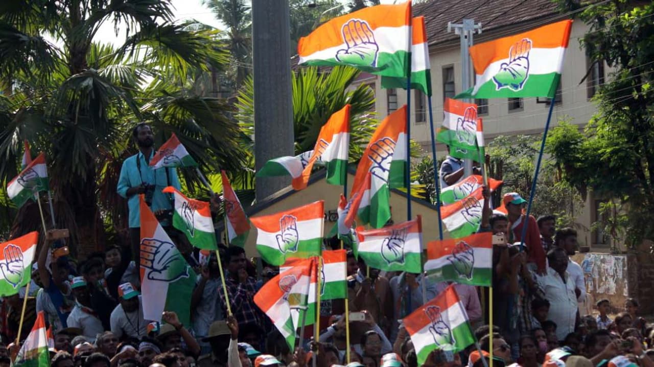 ಕಾಂಗ್ರೆಸ್ ನಲ್ಲಿ ಯಾರಿಗೆ ಯಾವ ಮಂತ್ರಿಗಿರಿ : ಫೈನಲ್ ಡಿಸಿಶನ್..? ಕಾಂಗ್ರೆಸ್ ನಲ್ಲಿ ಯಾರಿಗೆ ಯಾವ ಮಂತ್ರಿಗಿರಿ : ಫೈನಲ್ ಡಿಸಿಶನ್..?