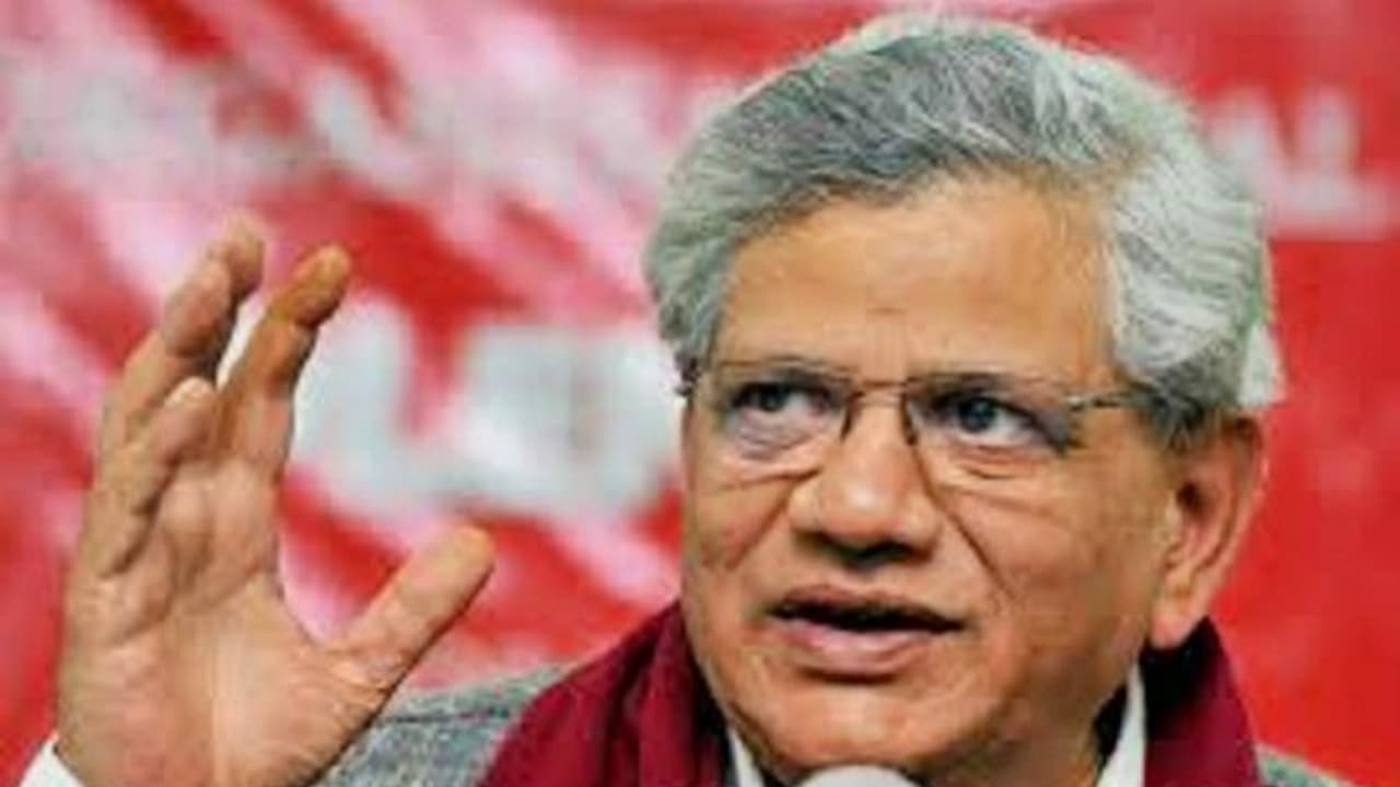 സ്വർണക്കടത്തുമായി സർക്കാരിന് ബന്ധമില്ല, അന്വേഷണം വേണമെന്ന് സിപിഎം കേന്ദ്രനേതൃത്വം സ്വർണക്കടത്തുമായി സർക്കാരിന് ബന്ധമില്ല, അന്വേഷണം വേണമെന്ന് സിപിഎം കേന്ദ്രനേതൃത്വം