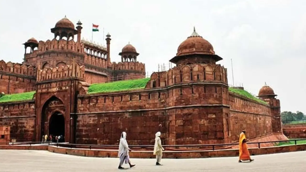 అంబరాన్నంటే స్వాతంత్ర దినోత్సవ సంబురాలు.. ఈ సారి సరికొత్తగా 1800 మంది ప్రత్యేక అతిథులు.. ఇంతకీ వారెవరంటే? 