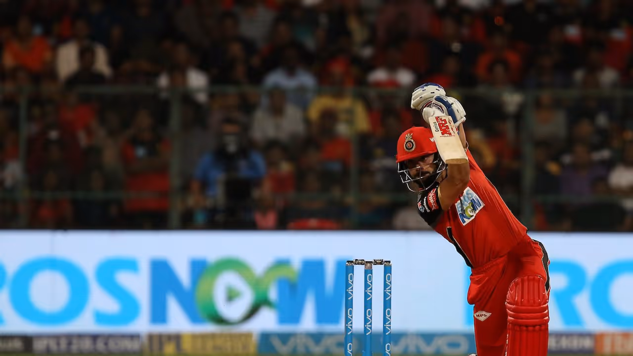 ಕೊಹ್ಲಿ ಆಟ ಆನ್ಲೈನ್ನಲ್ಲಿ ಪ್ರಸಾರ! ಕೊಹ್ಲಿ ಆಟ ಆನ್ಲೈನ್ನಲ್ಲಿ ಪ್ರಸಾರ!