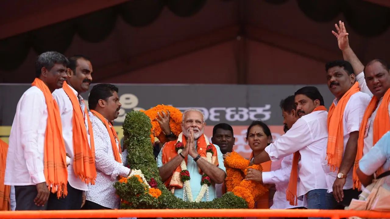Mutt visit cancelled: Threat to PM Modi's life in Udupi? Mutt visit cancelled: Threat to PM Modi's life in Udupi?