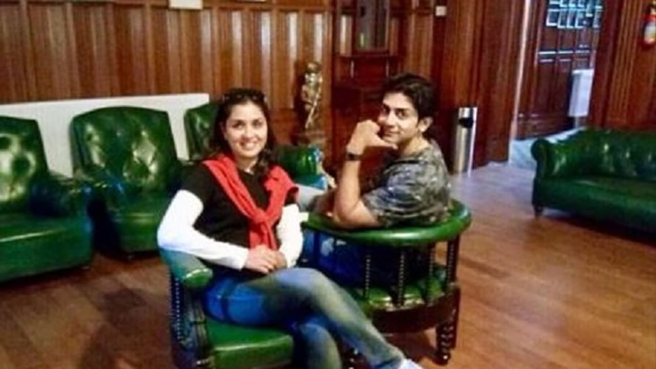 ಅಮ್ಮನಾಗುತ್ತಿರುವ ಅನುಗೆ ರಘು ಮುಖರ್ಜಿ ಶುಭ ಕೋರಿದ್ದು ಹೀಗೆ.. ಅಮ್ಮನಾಗುತ್ತಿರುವ ಅನುಗೆ ರಘು ಮುಖರ್ಜಿ ಶುಭ ಕೋರಿದ್ದು ಹೀಗೆ..