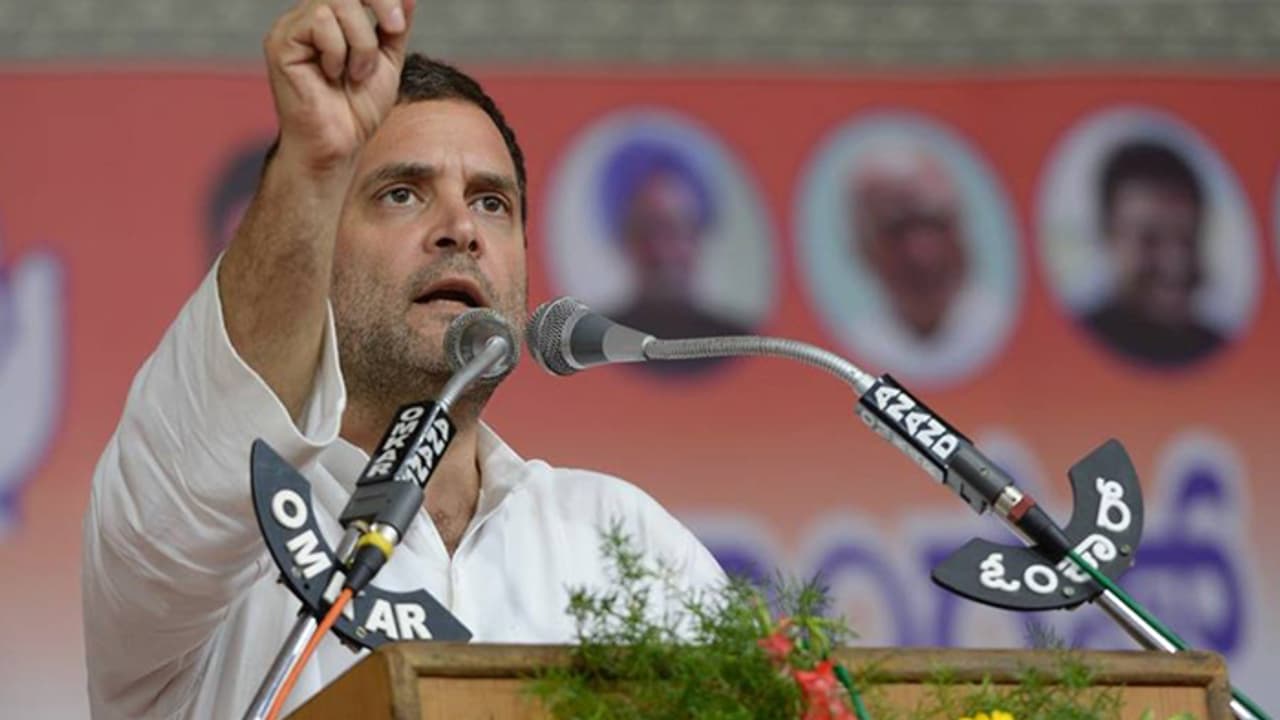 ಕೇಂದ್ರ ಸರ್ಕಾರದಿಂದ ಆಧಾರ್ ದುರ್ಬಳಕೆ ಕೇಂದ್ರ ಸರ್ಕಾರದಿಂದ ಆಧಾರ್ ದುರ್ಬಳಕೆ