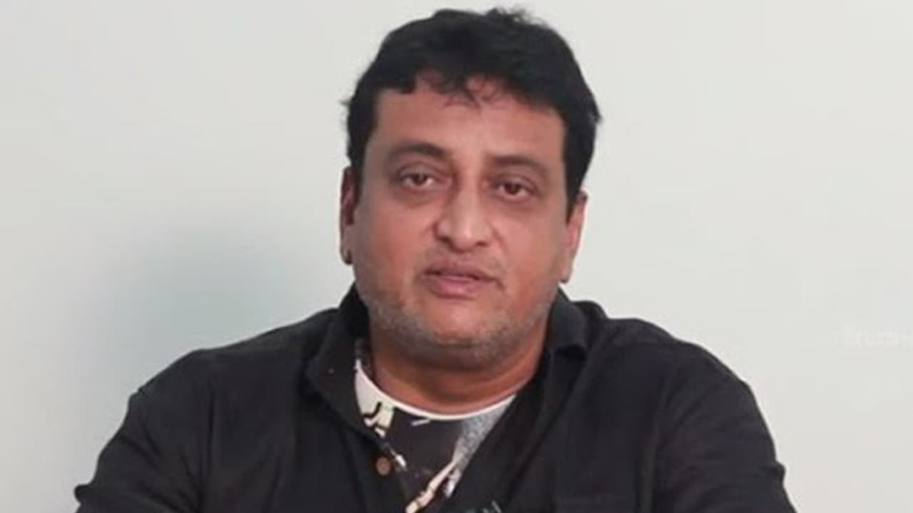 మెగా ఫ్యామిలీకి సినిమాలే కరెక్ట్... రాజకీయాలు వేస్ట్ (వీడియో)