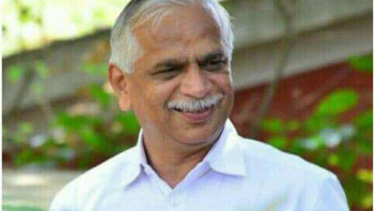 ಜಯನಗರದಿಂದ ಬಿಜೆಪಿ ಅಭ್ಯರ್ಥಿಯಾಗಿ ಪ್ರಹ್ಲಾದ್ ಬಾಬು ಕಣಕ್ಕೆ? ಜಯನಗರದಿಂದ ಬಿಜೆಪಿ ಅಭ್ಯರ್ಥಿಯಾಗಿ ಪ್ರಹ್ಲಾದ್ ಬಾಬು ಕಣಕ್ಕೆ?