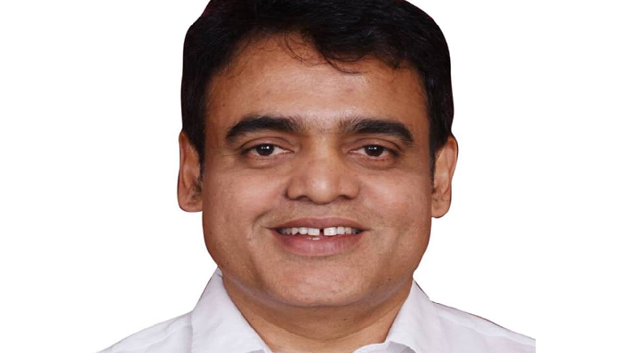 ಅನರ್ಹರಾದ 17 ಮಂದಿಯೂ ನಮ್ಮ ಜೊತೆಗೆ ಇದ್ದಾರೆ : ಡಿಸಿಎಂ