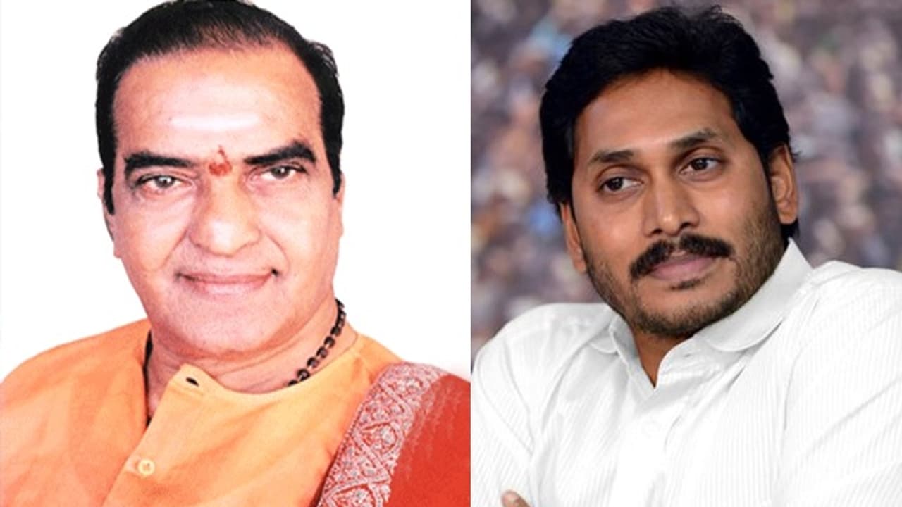 అప్పుడు ఎన్టీఆర్.. ఇప్పుడు జగన్.. ఒకేలాంటి దాడి అప్పుడు ఎన్టీఆర్.. ఇప్పుడు జగన్.. ఒకేలాంటి దాడి