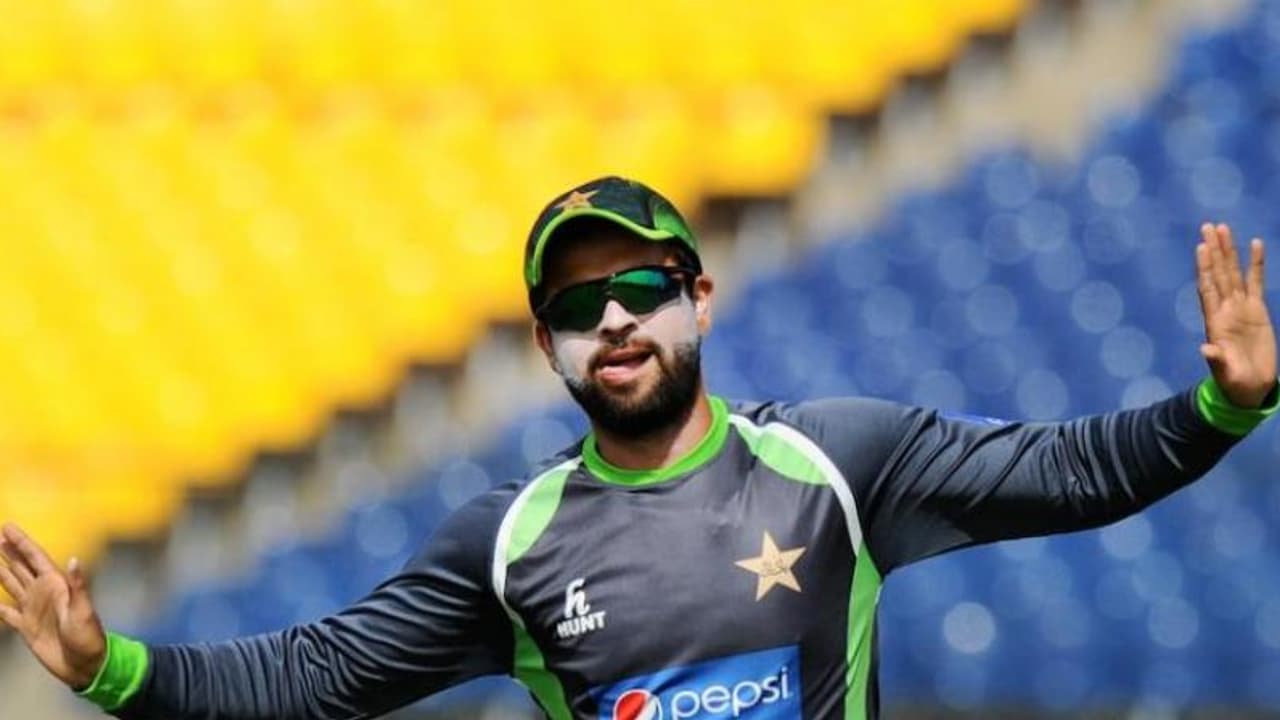 ಮತ್ತೊಂದು ಬಾಲ್ ಟ್ಯಾಂಪರಿಂಗ್ ಪ್ರಕರಣ; ಪಾಕ್ ಕ್ರಿಕೆಟಿಗನಿಗೆ ದಂಡ! ಮತ್ತೊಂದು ಬಾಲ್ ಟ್ಯಾಂಪರಿಂಗ್ ಪ್ರಕರಣ; ಪಾಕ್ ಕ್ರಿಕೆಟಿಗನಿಗೆ ದಂಡ!