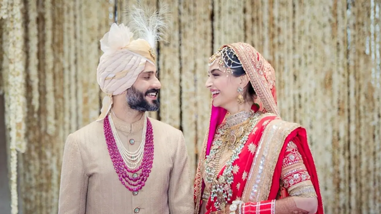 ಮದುವೆಯ ನಂತರ ಸೋನಂ ಕಪೂರ್ ಫುಲ್ ಹ್ಯಾಪಿ ಮದುವೆಯ ನಂತರ ಸೋನಂ ಕಪೂರ್ ಫುಲ್ ಹ್ಯಾಪಿ