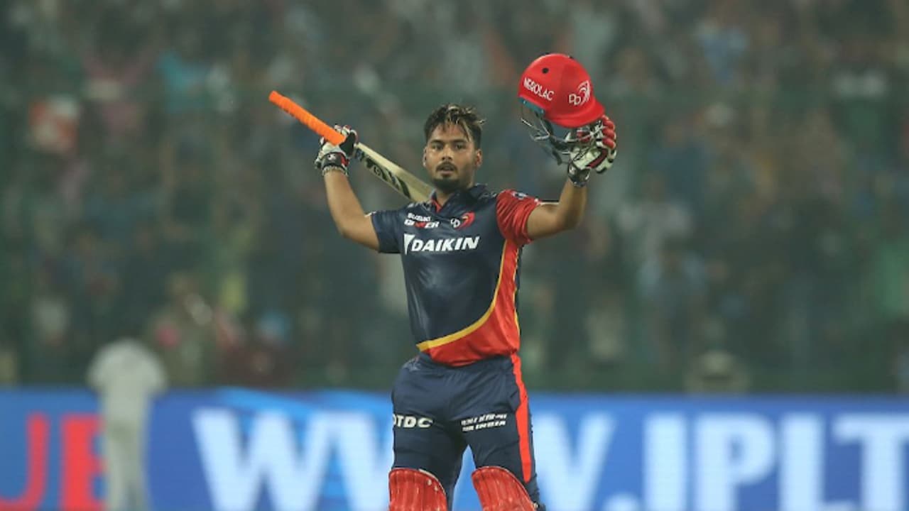 ರಿಶಬ್ ಪಂತ್ ಸ್ಫೋಟಕ ಶತಕ : ಹೈದರಾಬಾದ್'ಗೆ ಸವಾಲಿನ ಗುರಿ ರಿಶಬ್ ಪಂತ್ ಸ್ಫೋಟಕ ಶತಕ : ಹೈದರಾಬಾದ್'ಗೆ ಸವಾಲಿನ ಗುರಿ