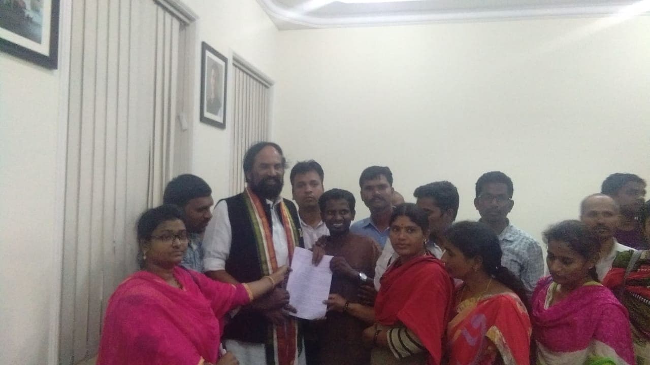 పిసిసి ఉత్తమ్ కు కొత్త కంప్లెంట్ (వీడియో) పిసిసి ఉత్తమ్ కు కొత్త కంప్లెంట్ (వీడియో)