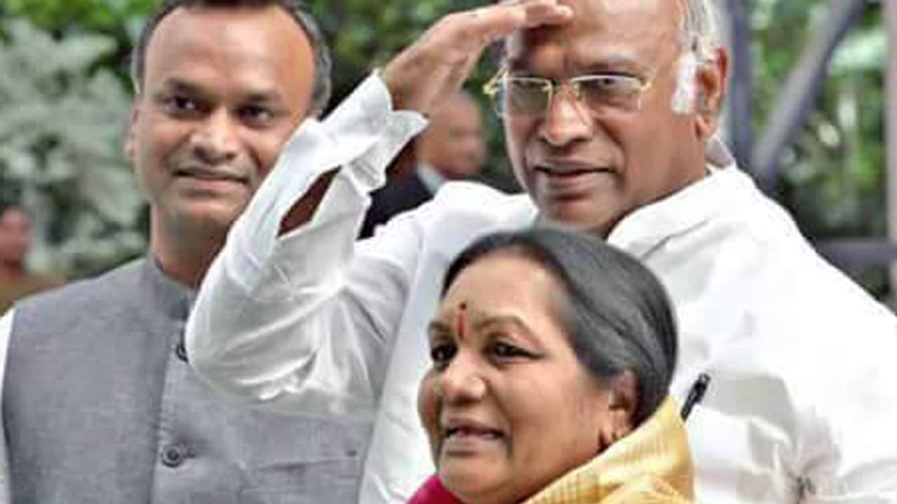 ಎಲ್ಲಾದ್ರೂ ಉಂಟಾ?, ರಾಹುಲ್ ‘ಅಲ್ಲಿಗೆ’ ಹೋಗಲ್ಲ: ಖರ್ಗೆ! ಎಲ್ಲಾದ್ರೂ ಉಂಟಾ?, ರಾಹುಲ್ ‘ಅಲ್ಲಿಗೆ’ ಹೋಗಲ್ಲ: ಖರ್ಗೆ!