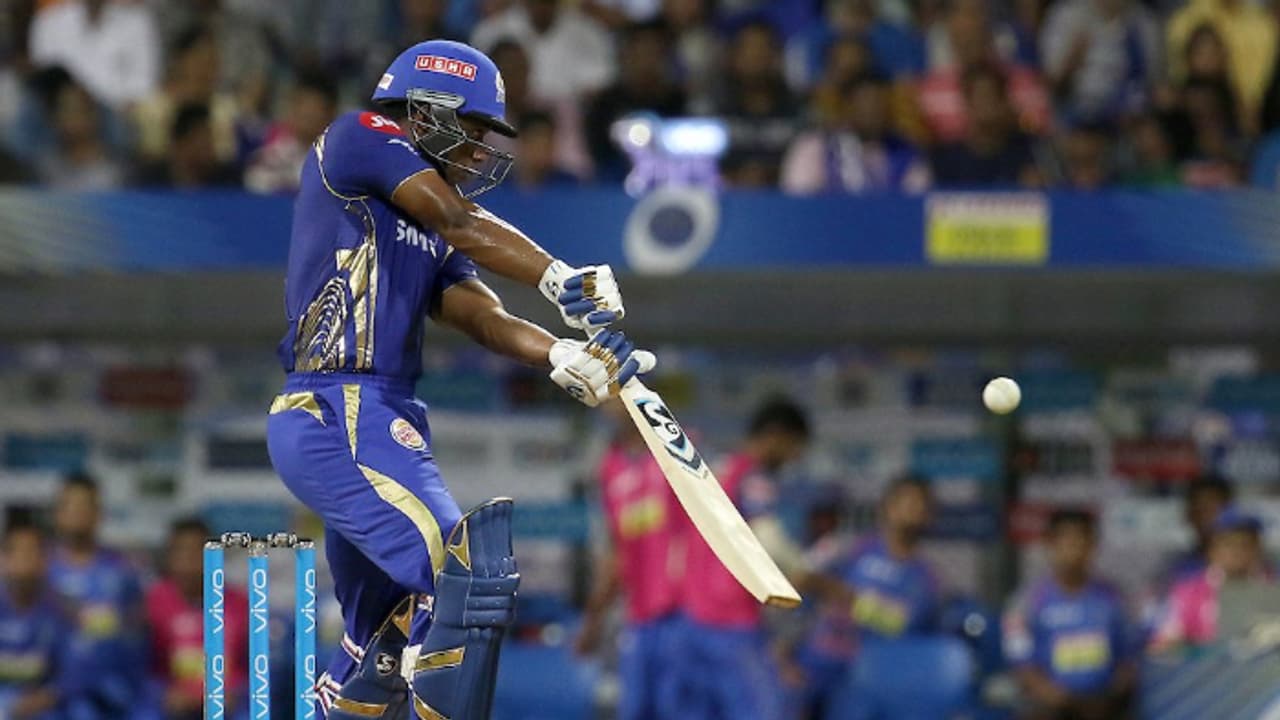 ರಾಯಲ್ಸ್ ವಿರುದ್ಧ ಸಾಧಾರಣ ಮೊತ್ತ ಪೇರಿಸಿದ ಮುಂಬೈ