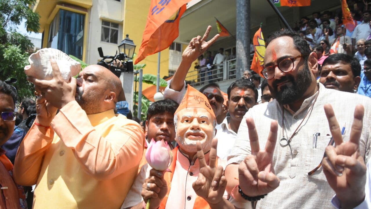 BJP looks set to hit the Karnataka jackpot BJP looks set to hit the Karnataka jackpot