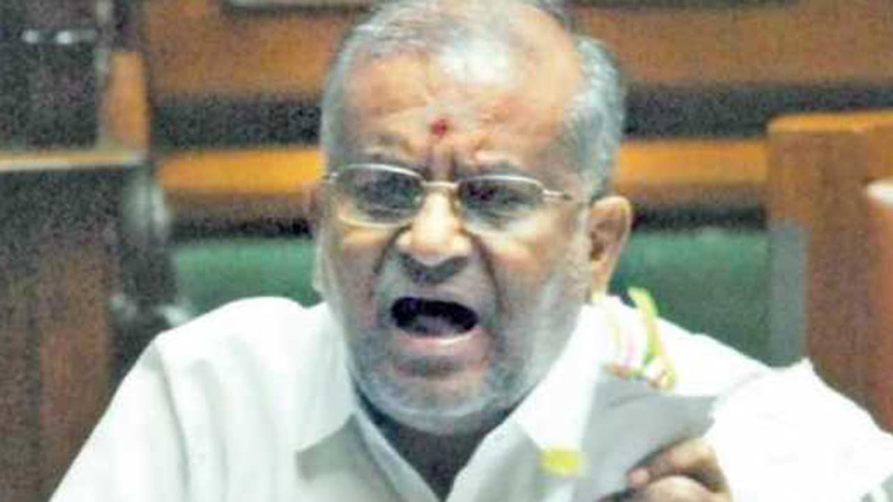 ಮೈಸೂರು: ಜಿಟಿಡಿ ರಾಜಕೀಯ ನಿಲುವು ಸರಿ ಇಲ್ಲ ಎಂದ ಸಂಸದ ಮೈಸೂರು: ಜಿಟಿಡಿ ರಾಜಕೀಯ ನಿಲುವು ಸರಿ ಇಲ್ಲ ಎಂದ ಸಂಸದ