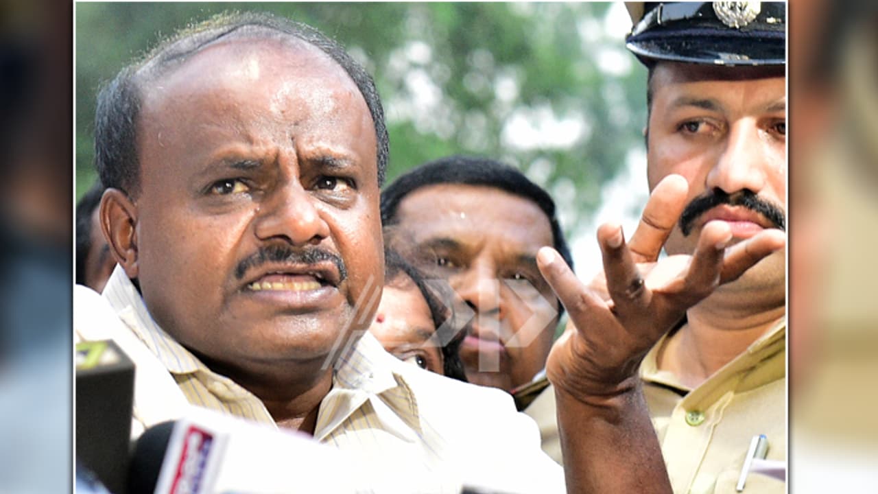 ಎಚ್ಡಿಕೆ ಪ್ರಮಾಣ ವಚನವೇ ಅನುಮಾನ : ಈಶ್ವರಪ್ಪ ಎಚ್ಡಿಕೆ ಪ್ರಮಾಣ ವಚನವೇ ಅನುಮಾನ : ಈಶ್ವರಪ್ಪ