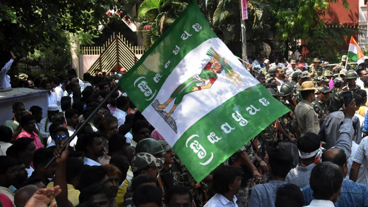 ಜೆಡಿಎಸ್‌ ಶಾಸಕರಿಗೂ ಆಪರೇಷನ್ ಕಮಲ ಭೀತಿ : ಯಾರಿದ್ದಾರೆ ಲಿಸ್ಟ್ ನಲ್ಲಿ .?