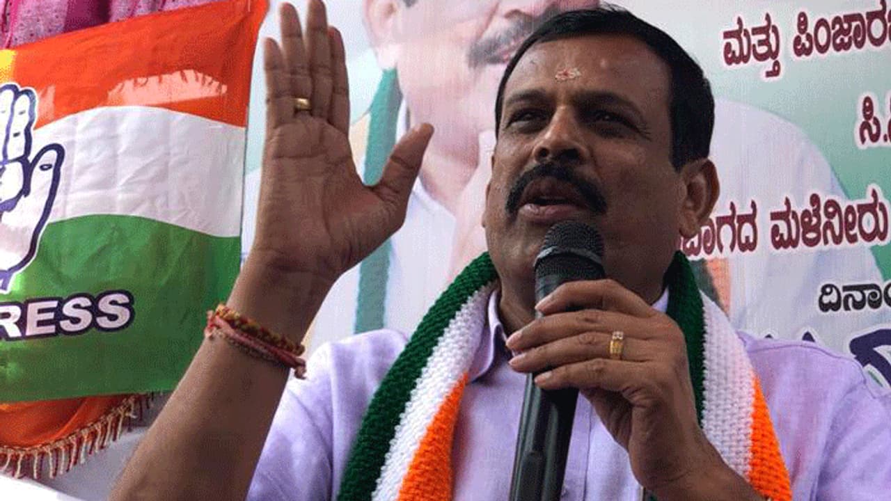 ಬಿಜೆಪಿಯಿಂದ ಸಚಿವ ಸ್ಥಾನದ ಆಮಿಷ : ಟಿ.ವೆಂಕಟರಮಣಯ್ಯ ಬಿಜೆಪಿಯಿಂದ ಸಚಿವ ಸ್ಥಾನದ ಆಮಿಷ : ಟಿ.ವೆಂಕಟರಮಣಯ್ಯ