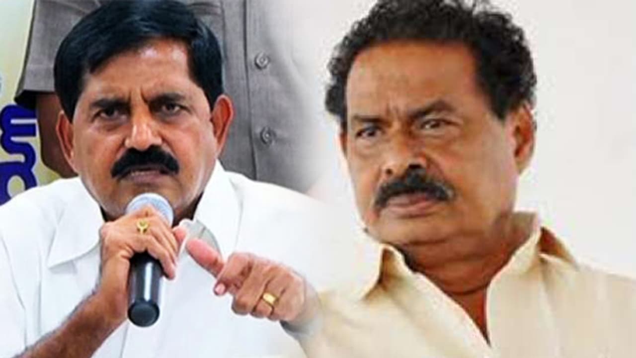 ఆదినారాయణ రెడ్డి నోటి దురుసుపై వీరశివారెడ్డి నిప్పులు ఆదినారాయణ రెడ్డి నోటి దురుసుపై వీరశివారెడ్డి నిప్పులు