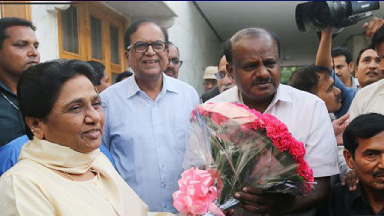 ಶುರುವಾಗಿದೆ ಸಂಪುಟ ಸಂಕಟ! ಮಂತ್ರಿಗಳಾಗೋಕೆ ಶುರು ಪೈಪೋಟಿ!