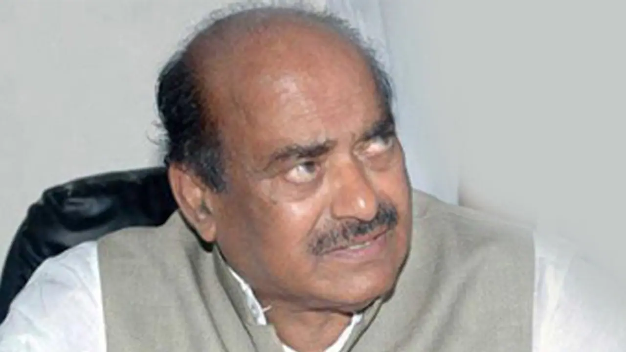 తమ్ముడి అరెస్టుపై జేసీ దివాకర్ రెడ్డి రియాక్షన్: జగన్ మీద సెటైర్లు