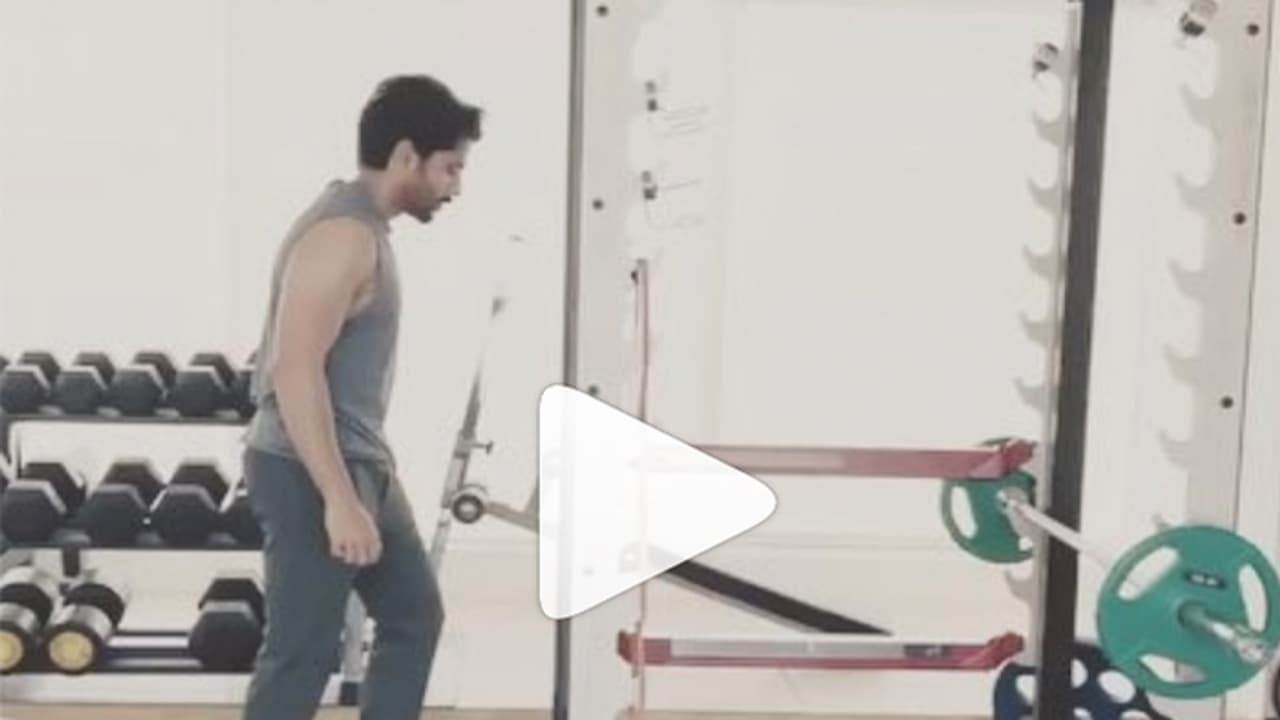 ఫిట్‌నెస్ ఛాలెంజ్‌ను స్వీకరించిన చైతూ (వీడియో)