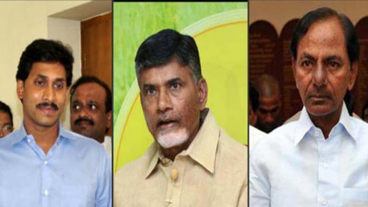 చంద్రబాబుకు ఝలక్: కేసీఆర్ వ్యూహంతోనే జగన్... చంద్రబాబుకు ఝలక్: కేసీఆర్ వ్యూహంతోనే జగన్...
