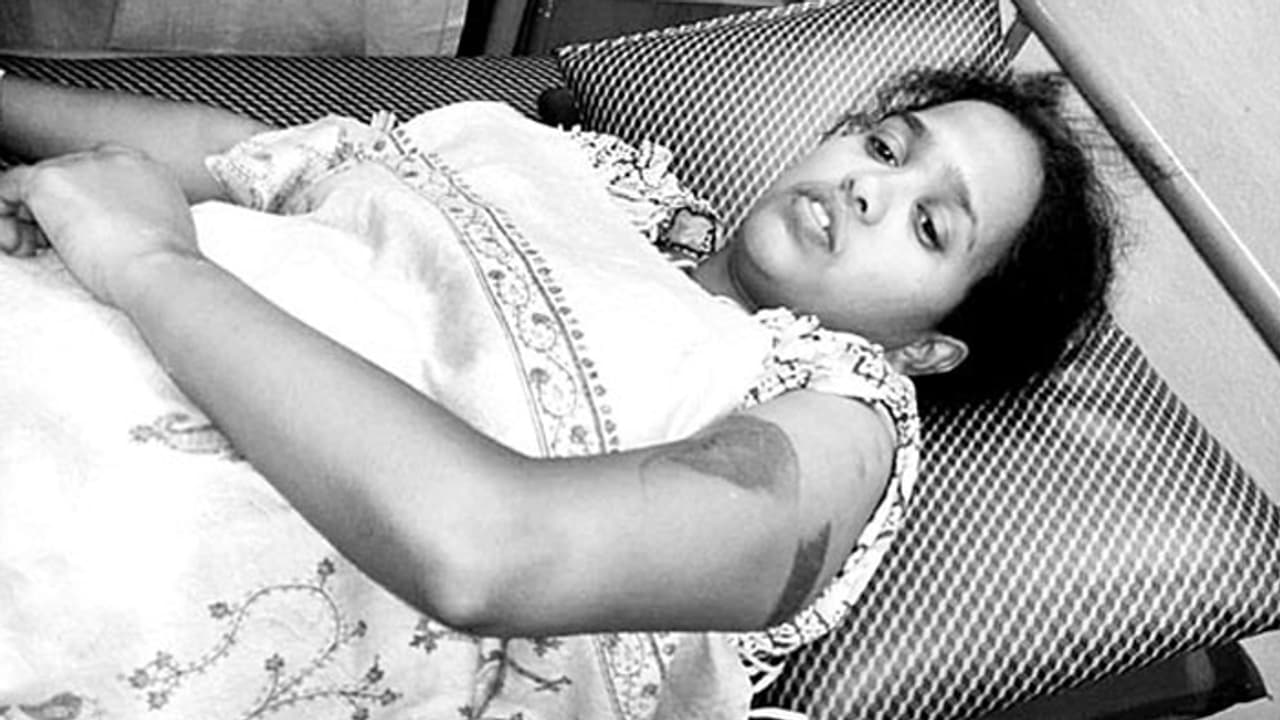 గర్భిణి భార్యను ఈ శాడిస్ట్ భర్త ఏం చేశాడో తెలుసా? గర్భిణి భార్యను ఈ శాడిస్ట్ భర్త ఏం చేశాడో తెలుసా?