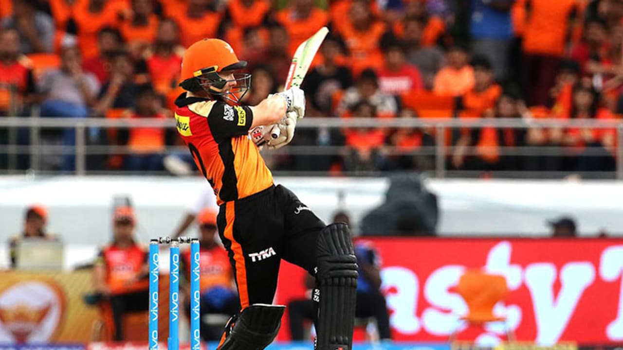 సన్ రైజర్స్కు గట్టి ఎదురుదెబ్బ...కీలక ఓవర్సీస్ ఆటగాడు జట్టుకు దూరం సన్ రైజర్స్కు గట్టి ఎదురుదెబ్బ...కీలక ఓవర్సీస్ ఆటగాడు జట్టుకు దూరం