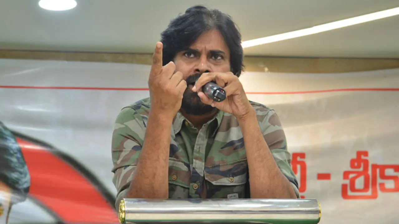 తెలంగాణ ప్రజలకు పవన్ శుభాకాంక్షలు