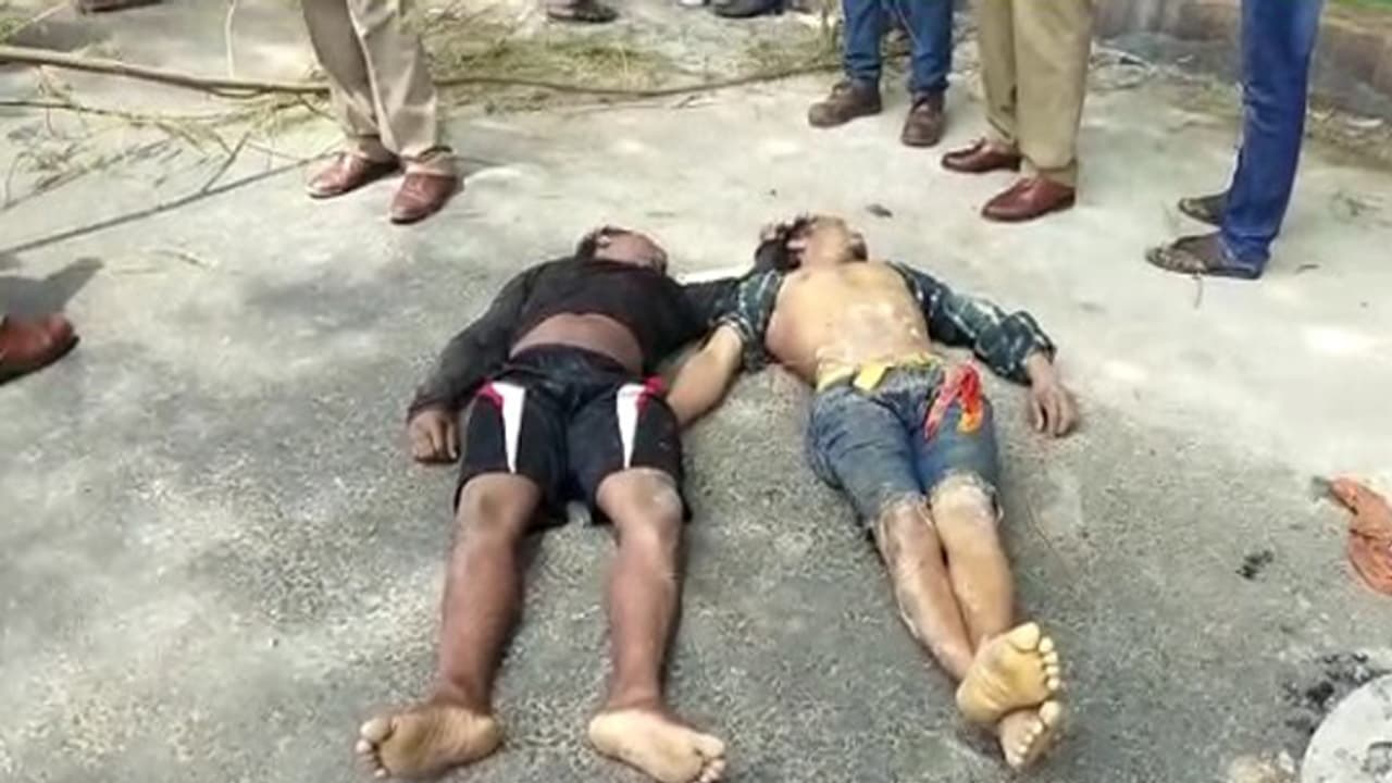 ఉప్పల్ లో చనిపోయిన కార్మికుల కుటుంబాలకు 10 లక్షల పరిహారం ఉప్పల్ లో చనిపోయిన కార్మికుల కుటుంబాలకు 10 లక్షల పరిహారం