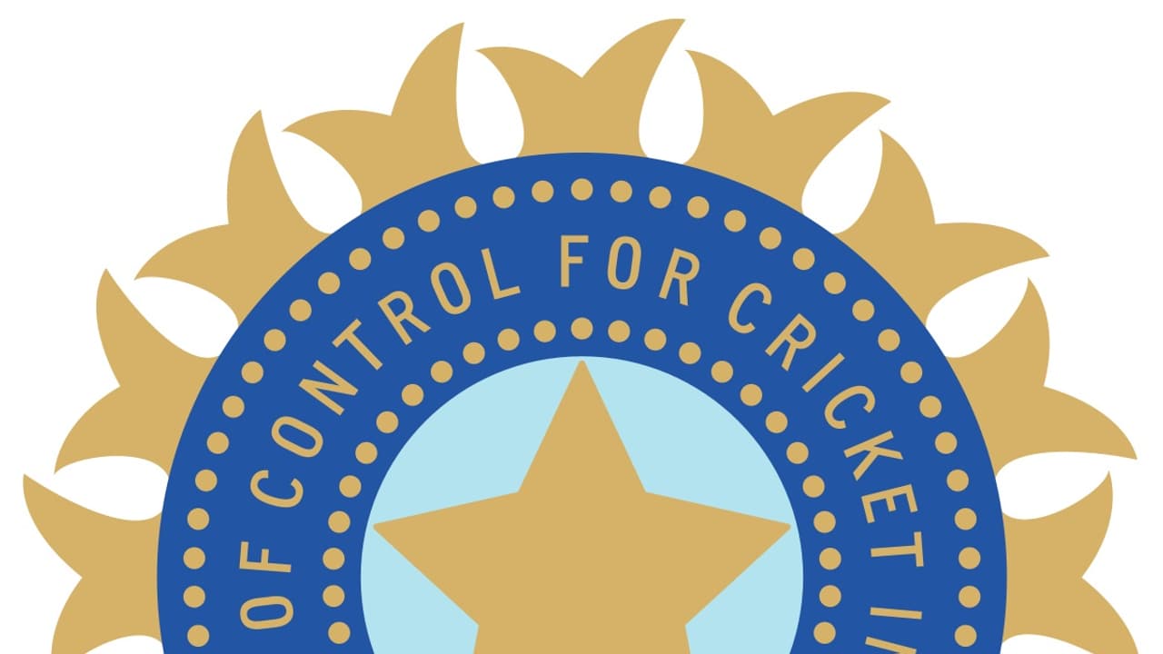 ప్రధాని మాటలు విన్నందుకు బీసీసీఐకి షాక్.. ట్విట్టర్ బ్లూ టిక్ మాయం.. ఎందుకంటే?