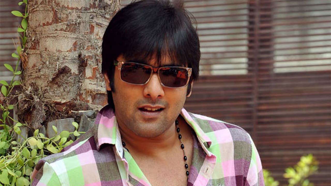 యాక్సిడెంట్ వార్తపై తరుణ్ రియాక్షన్!