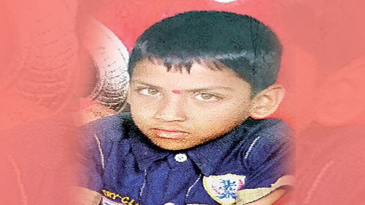 వరంగల్ లో పసిబాలున్ని చంపిన లేగదూడ వరంగల్ లో పసిబాలున్ని చంపిన లేగదూడ