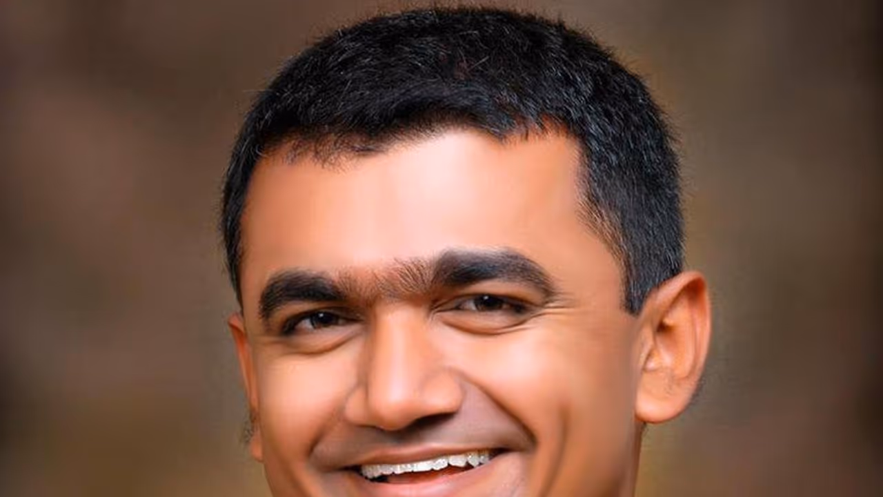 ಅಲೆದಾಡಿಸದೆ ಜನರ ಕೆಲಸ ಮಾಡಿ: ಕಂದಾಯ ಸಚಿವ ಕೃಷ್ಣ ಬೈರೇಗೌಡ