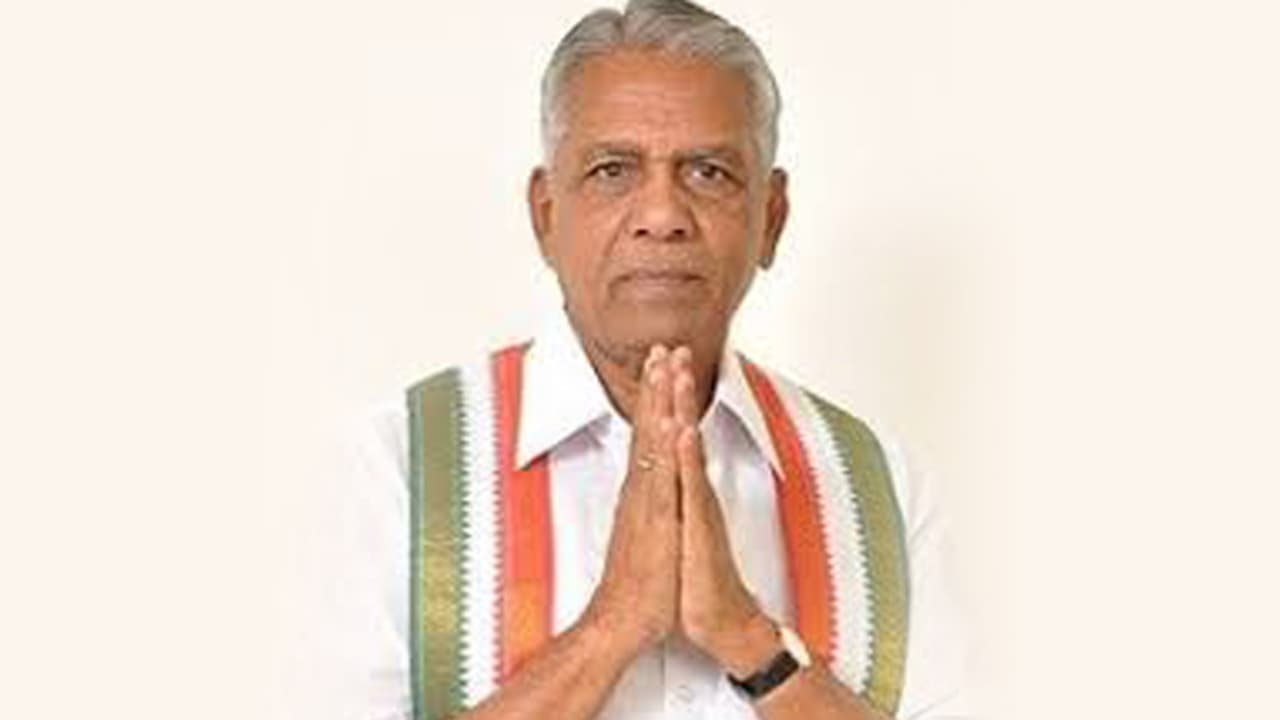 బీఆర్ఎస్‌కు షాక్: కాంగ్రెస్ లో చేరనున్న ఎమ్మెల్సీ కూచుకుళ్ల 