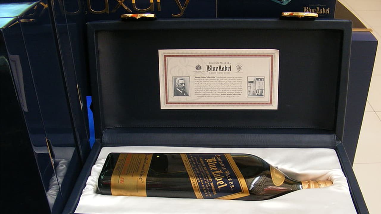 ಮದಿರೆ ಎಂಬ ಮತ್ತಿನ ಕುದುರೆ ಏರಿ: ಜಾನಿ ವಾಕರ್ ಯಶೋಗಾಥೆ..!