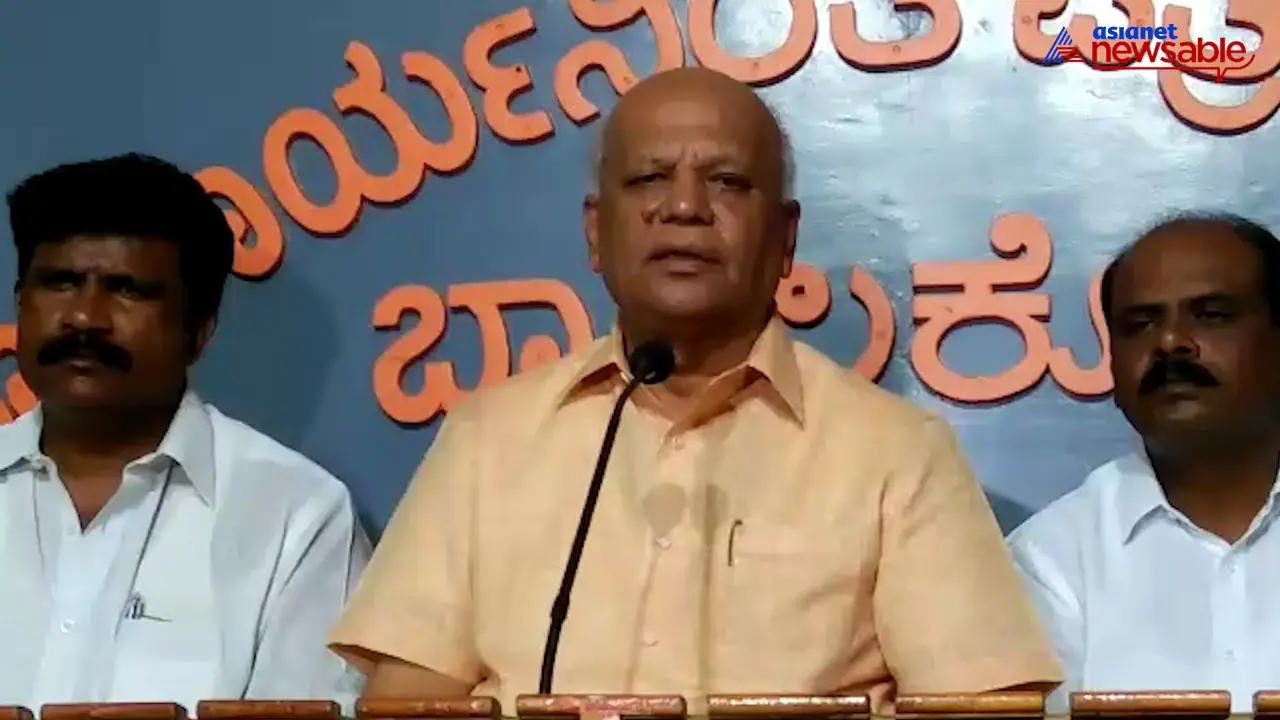 'ನೆರೆ ಸಂತ್ರಸ್ತರಿಗೆ ಸ್ಪಂದಿಸಿದ ಮೋದಿಗೆ ರಾಜ್ಯದ ಜನ ಛೀ..ಥೂ...ಅಂತ ಉಗುಳ್ತಾರೆ'