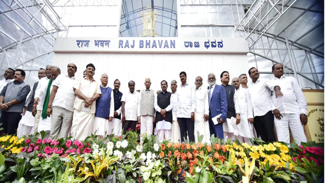 ನೂತನ ಸಚಿವರ ಸಂಪೂರ್ಣ ಪ್ರೊಫೈಲ್‌